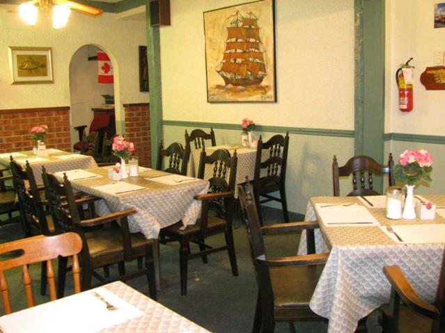 Meaford Inn Екстериор снимка
