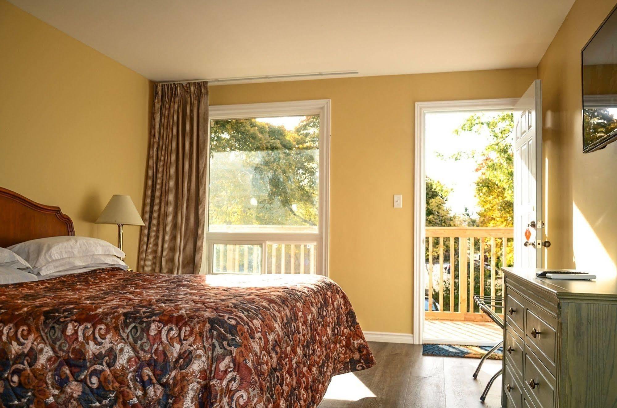Meaford Inn Екстериор снимка
