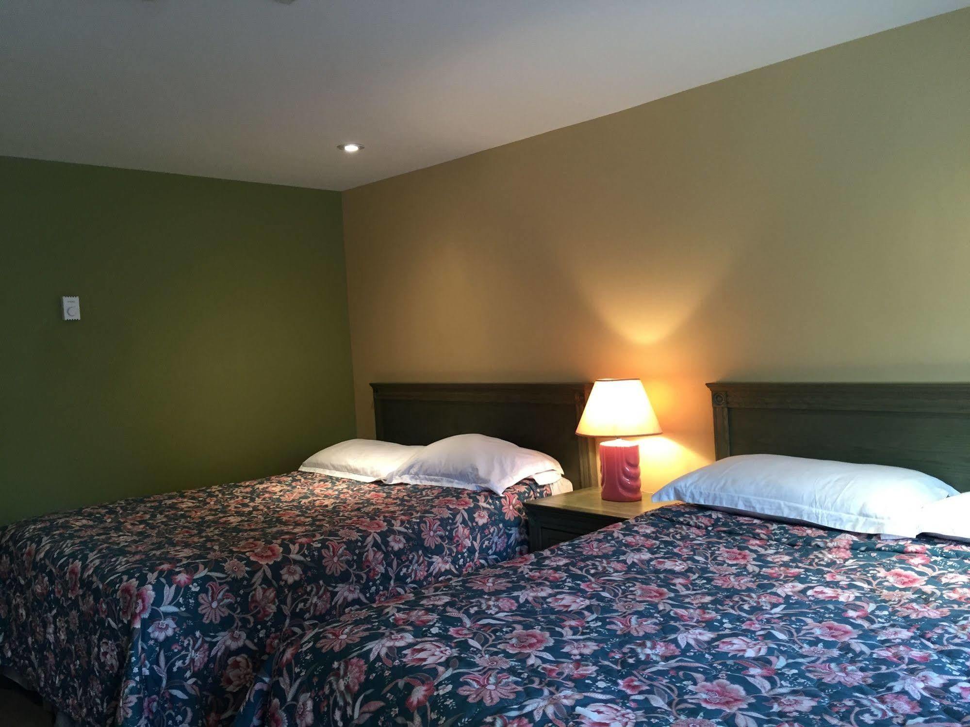 Meaford Inn Екстериор снимка