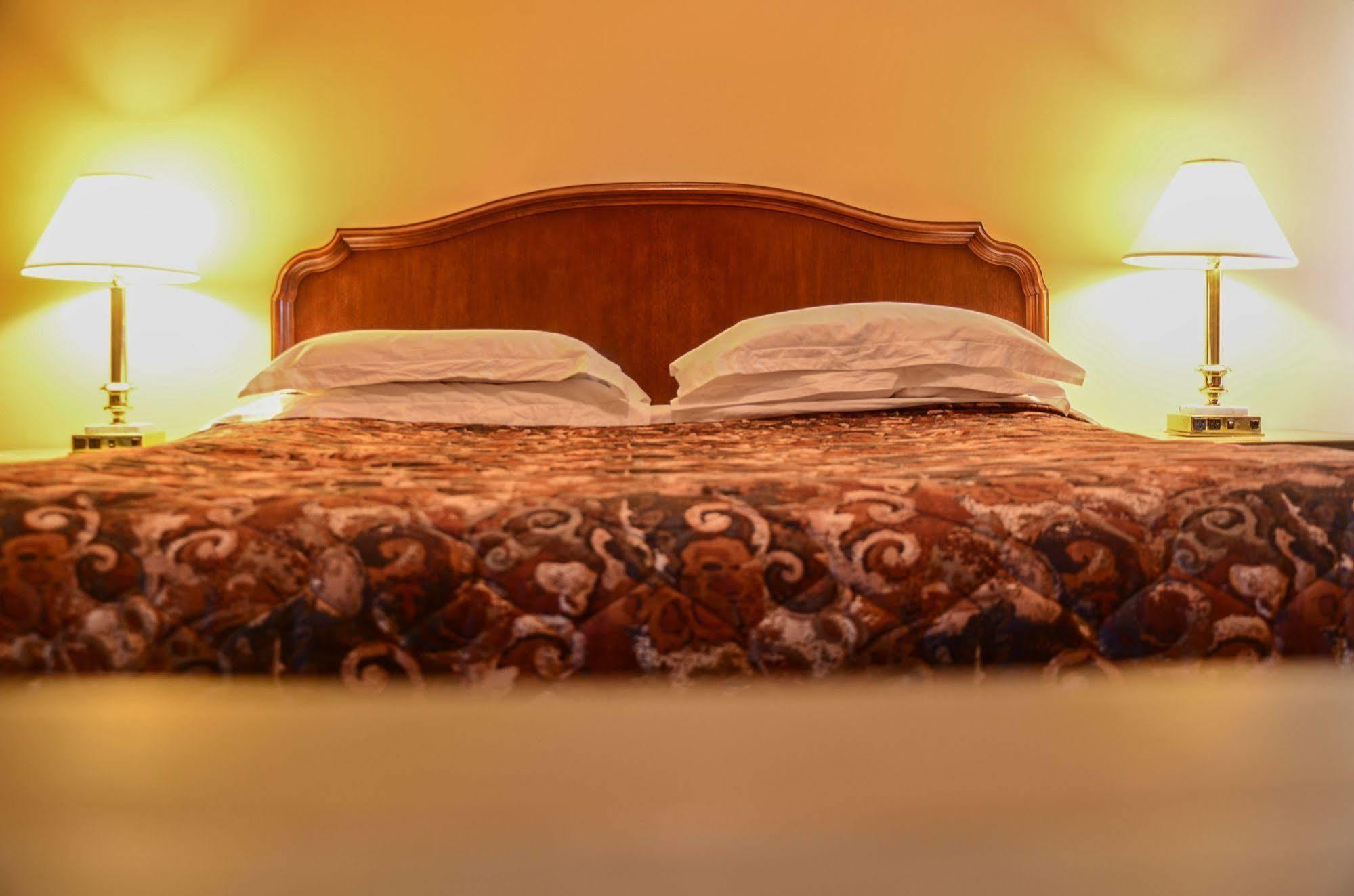 Meaford Inn Екстериор снимка